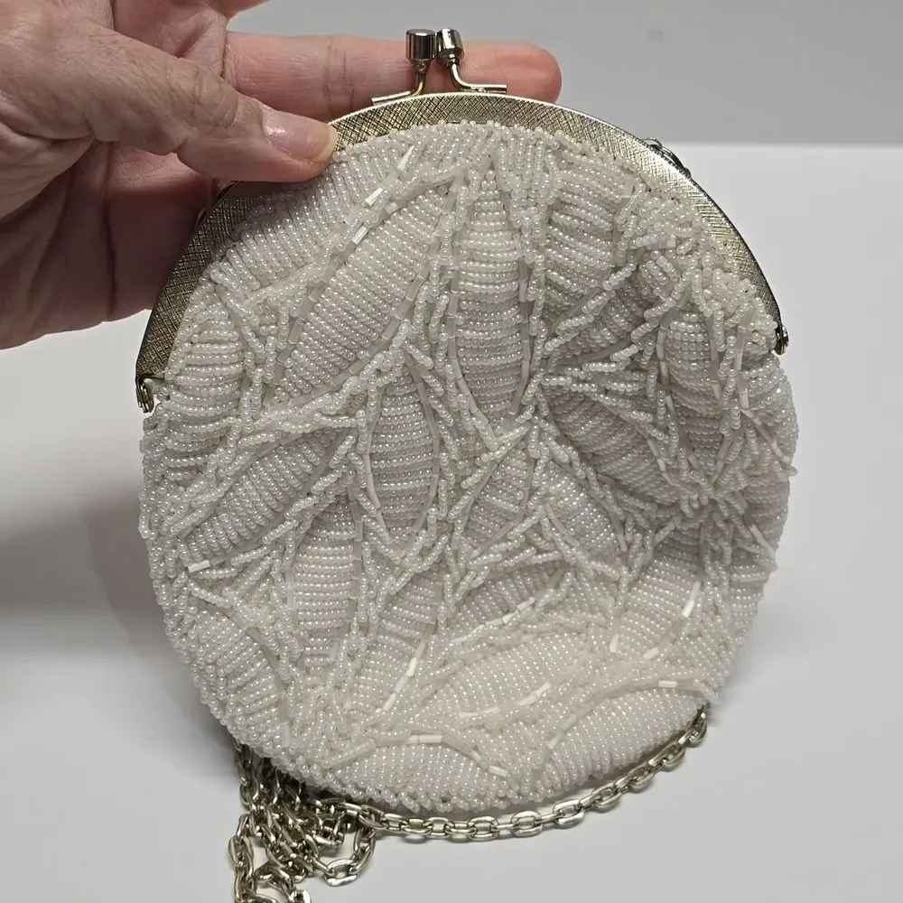 {Mr. Ernest Simon} Vintage Elegant White Beaded Women's Bag